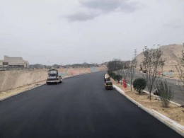 聞汛而動(dòng) 使命必達(dá) | 甘肅機(jī)械化搶險(xiǎn)隊(duì)成功開(kāi)辟應(yīng)急通道獲贈(zèng)錦旗